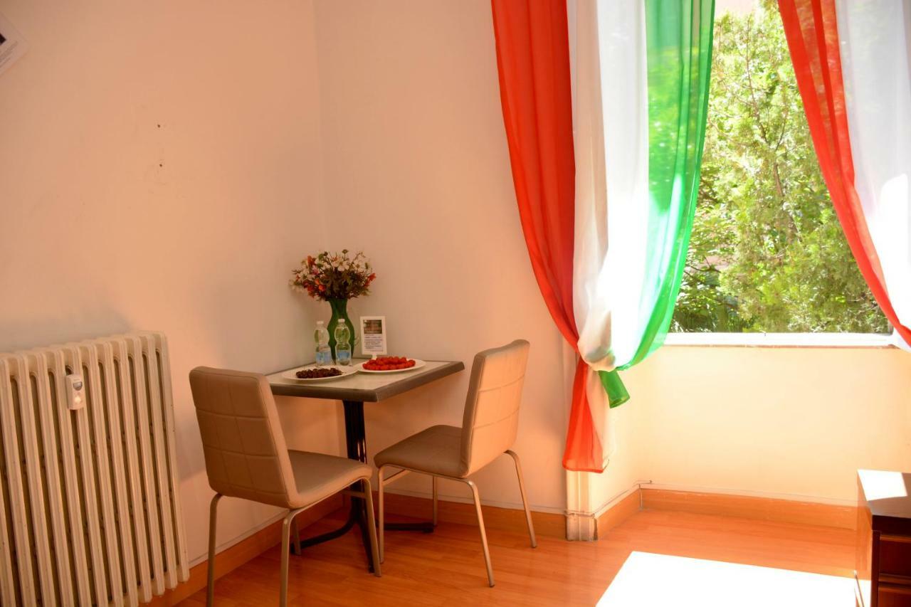Al Iram Guest House Roma Exterior foto